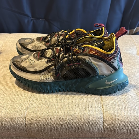 Nike ISPA 10 men 11.5 women - Picture 3 of 4